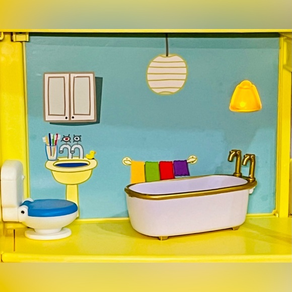 Peppa Pig’s Deluxe Toy Set - Picture 6 of 16